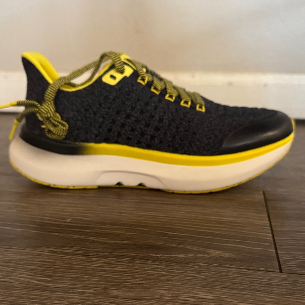 Rabbit Dreamchaser shoes